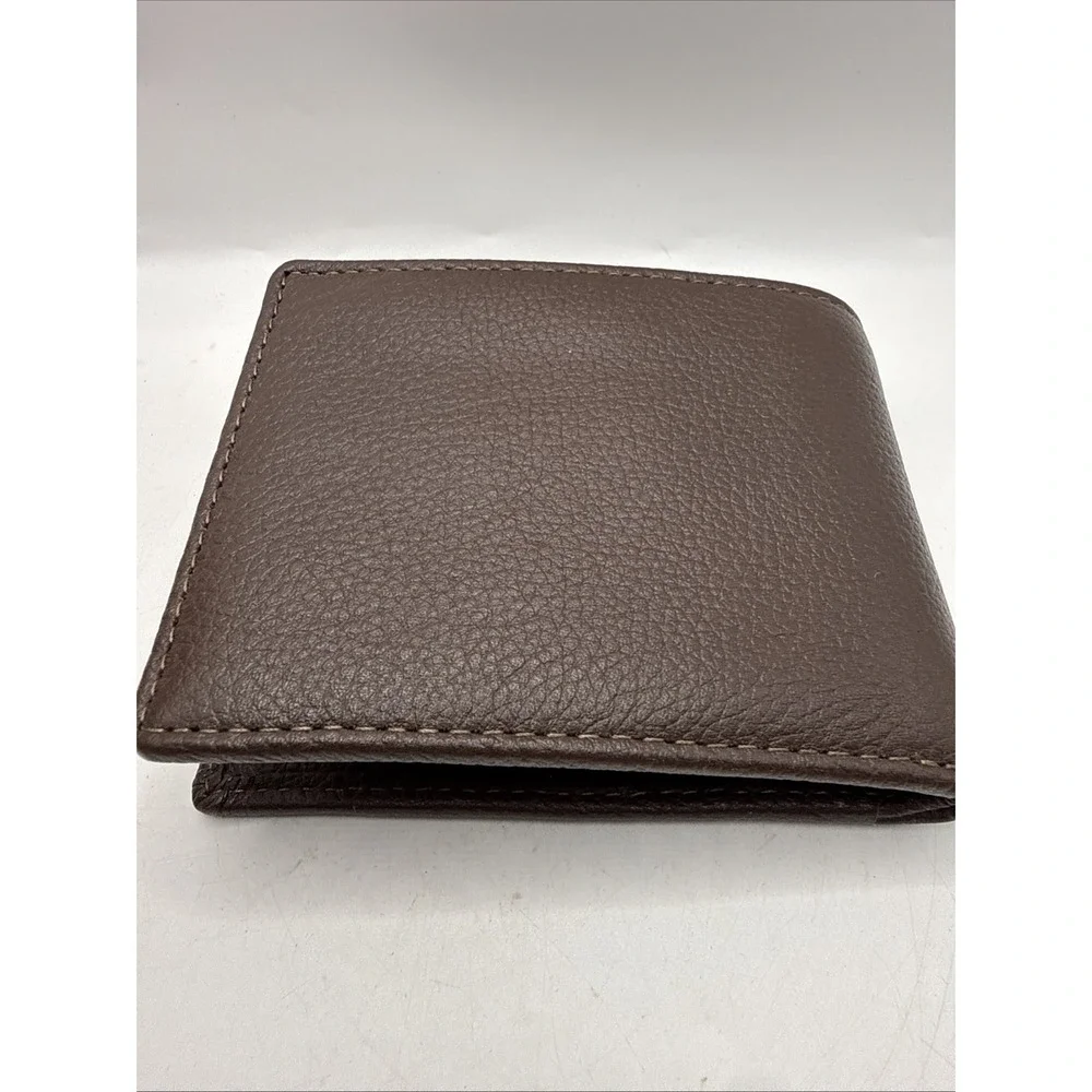 Men's Leather Bifold Wallet Black & Brown ID Window Logo Plaque Levi Strauss